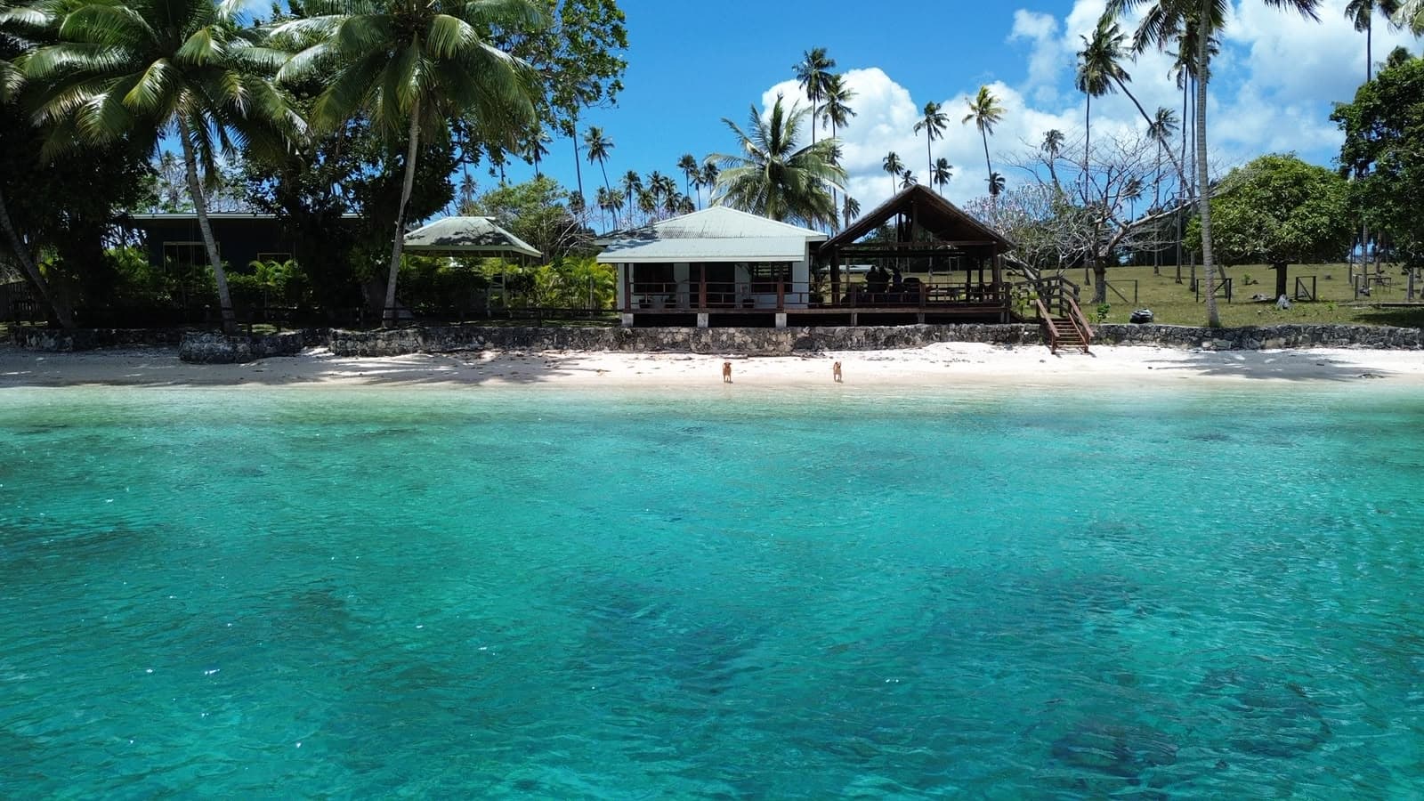 Lapita Beach beachfront accommodation on Aore Island, Vanuatu, near Espiritu Santo